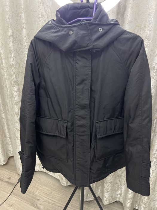 Продам верхние одежды