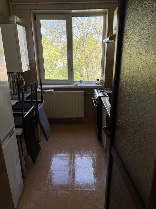 Vand apartament 2 camere piata mare