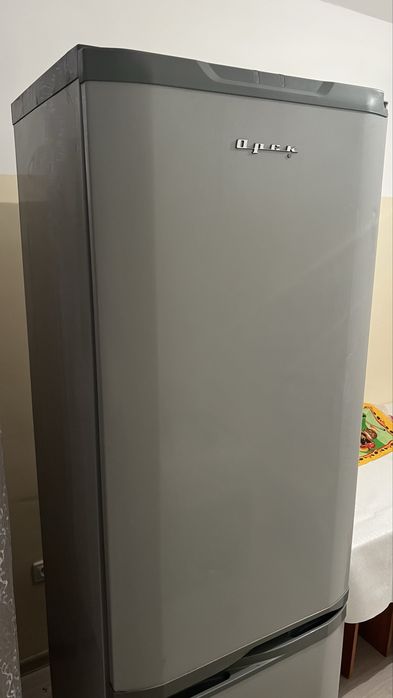 Холодильник б/у бу