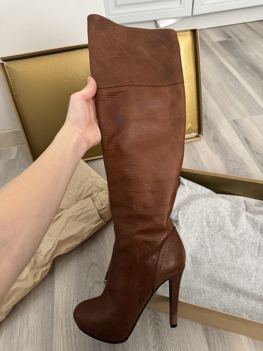 Продам итальянские сапоги!