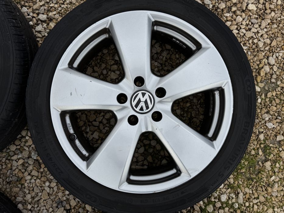 Джанти с НОВИ Гуми 5х112 18 цола VW | AUDI | MERCEDES | SKODA | SEAT