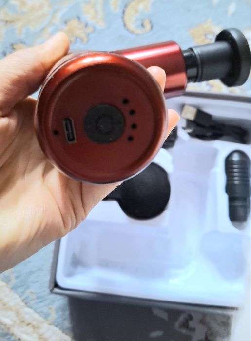 Продам Массажер новый