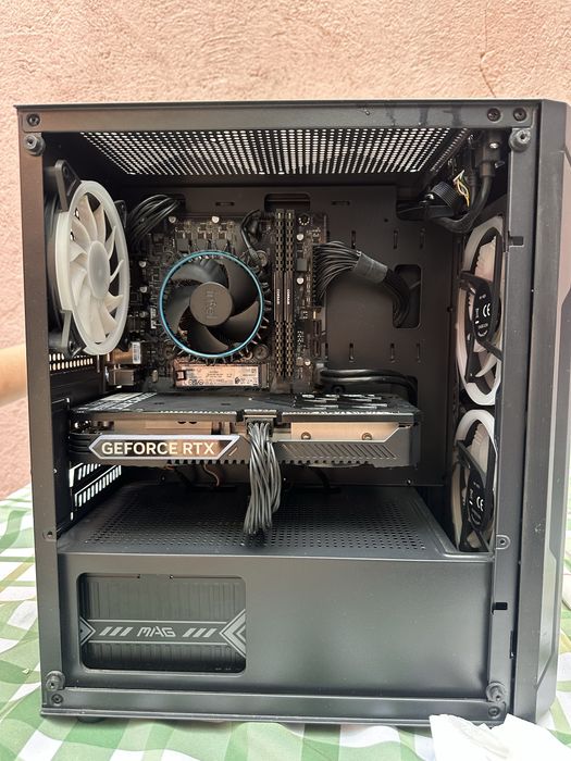 Vand pc gaming rtx 4060