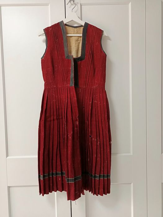 Автентични носии и ризи