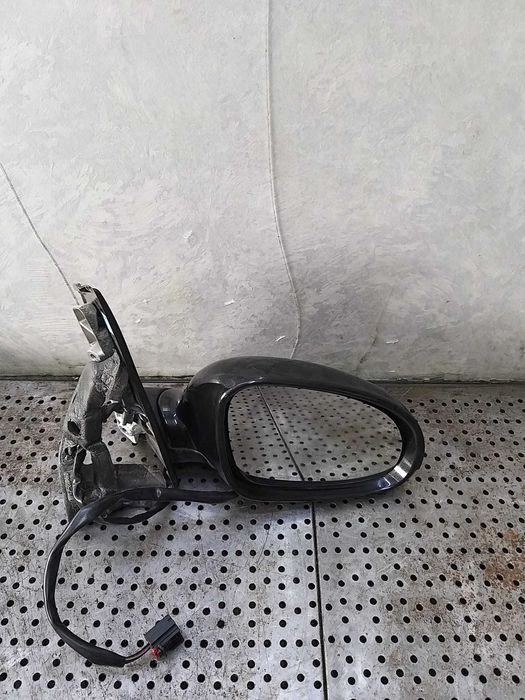 Oglinda electrica dreapta vw golf 5 plus 5m