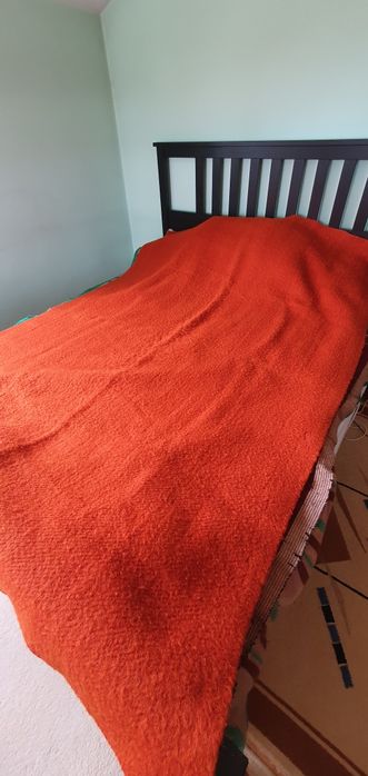 Vând pătură groasă din lână naturală