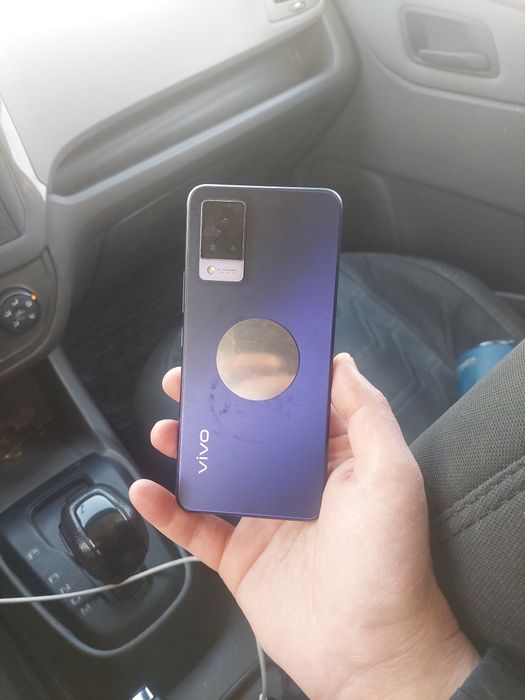 Vivo V21 андройд