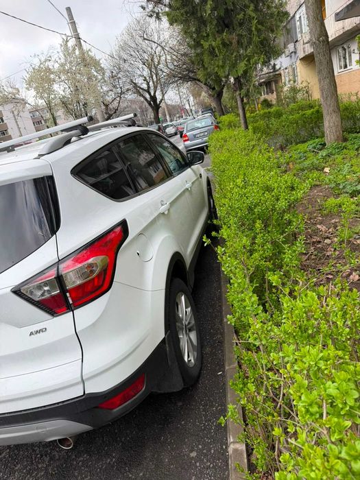 Ford KUGA Titanium High