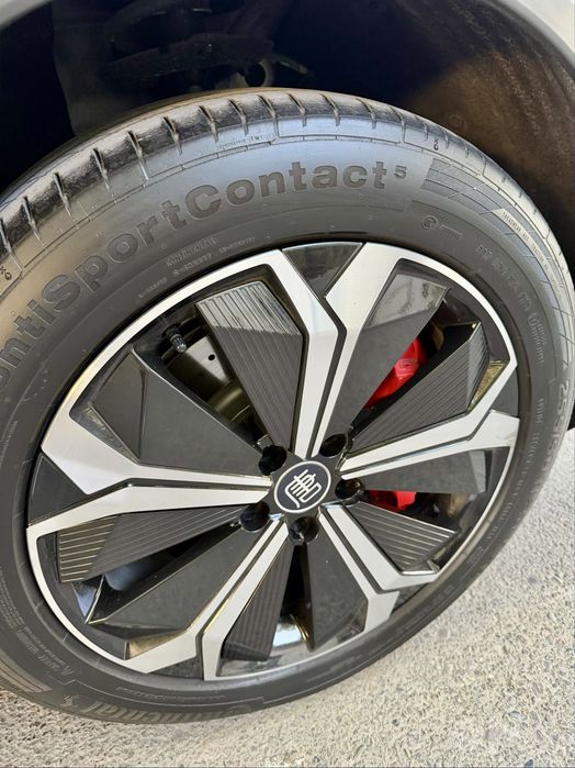 BYD TANG FULL 23.000 км
