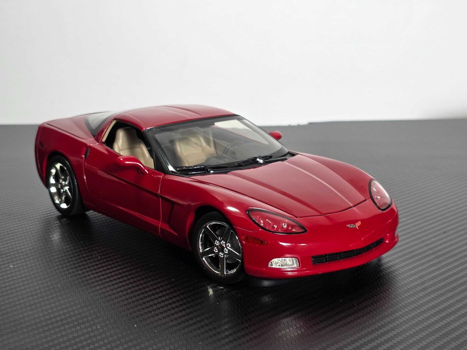 Macheta Auto 1/18 Hotwheels Chevrolet Corvette C6
