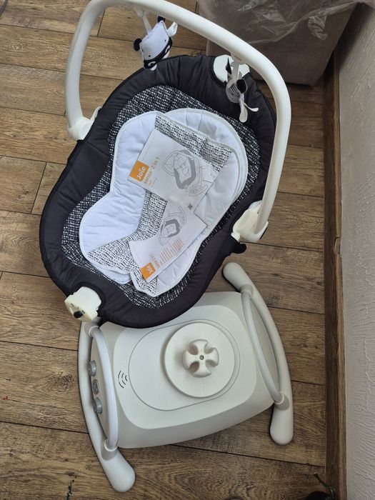 Детский шезлонг, новый, вообще не пользавались