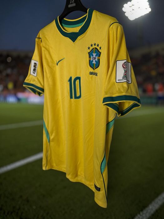 Tricou fotbal Vini galben