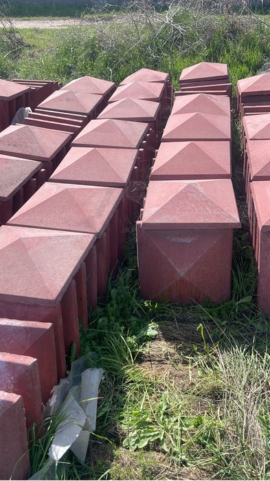 Шляпа козерог шлакоблокқа қоятын