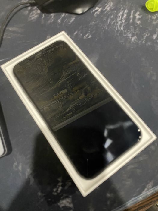 Iphone 11 на запчасти