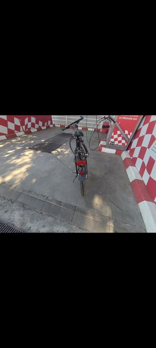 Vând bicicletă în stare perfectă de funcționare