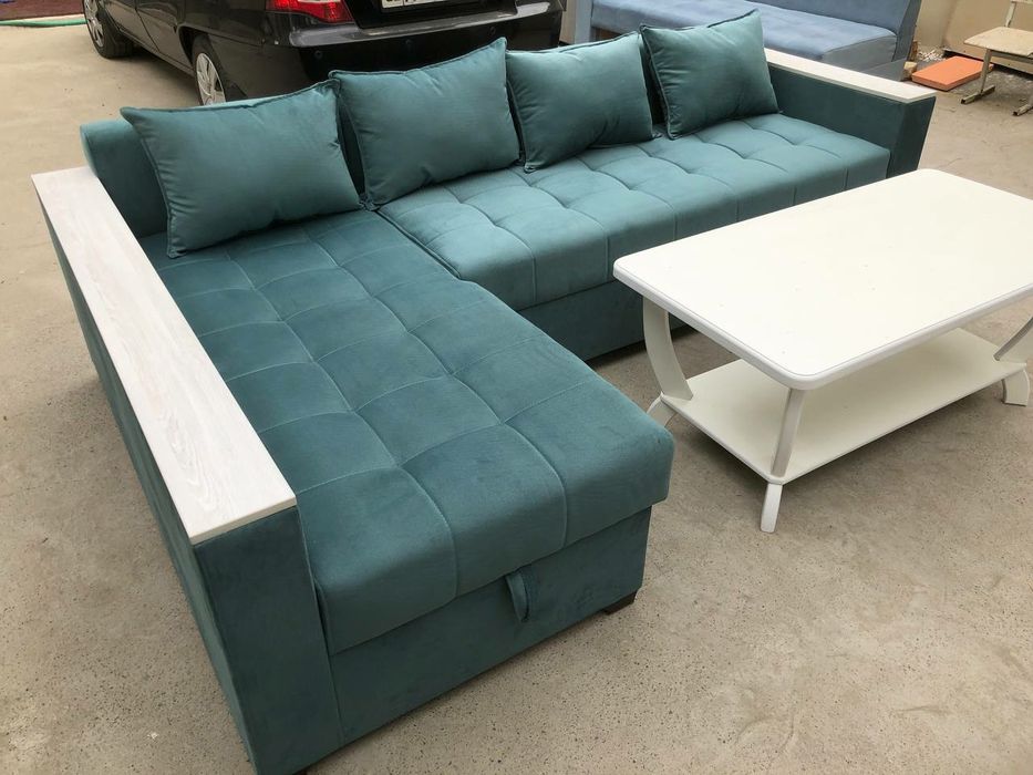 Диван уголок качественные размер 270/160