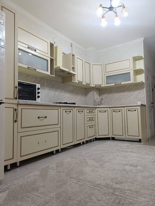 Срочно Гарнитур сатылады