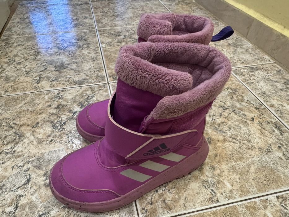 Оригинални ботушки апрески Adidas