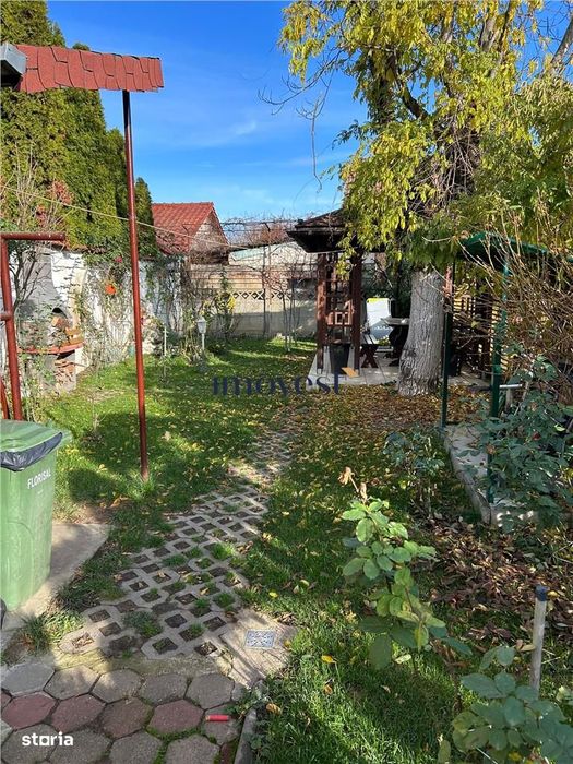 Casa spatioasa semicentrala in Satu Mare – 240 mp construiti, 3 dormit