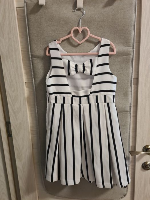 Рокли за момиче 8-10 години