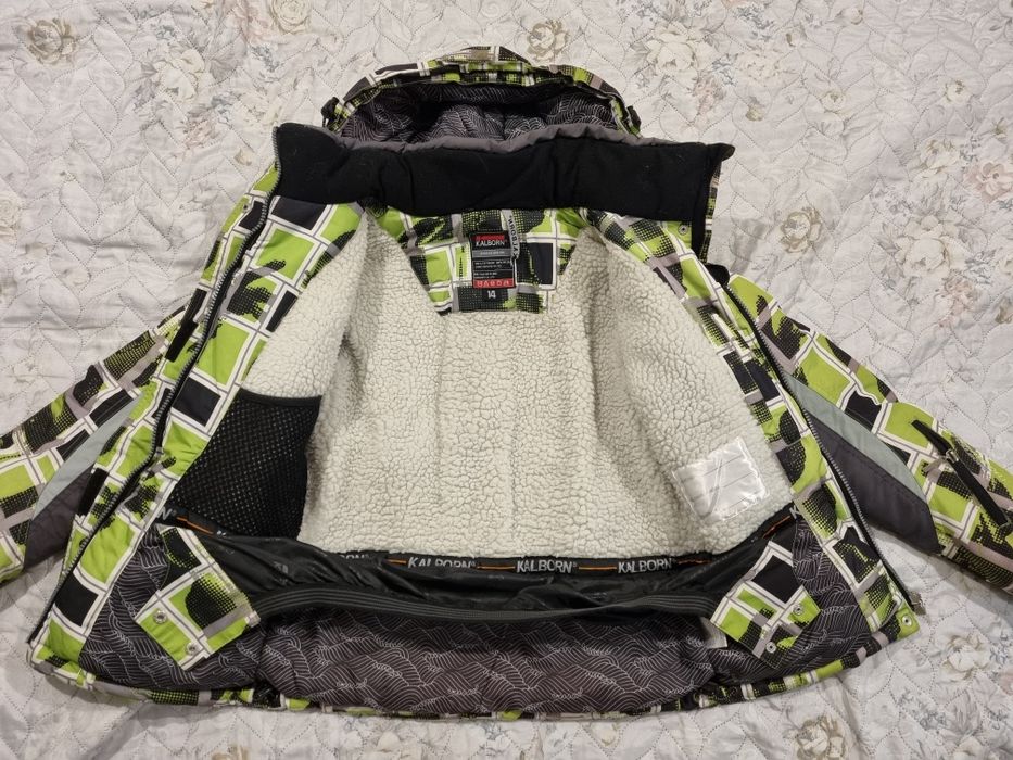 Дамско зимно яке xs размер