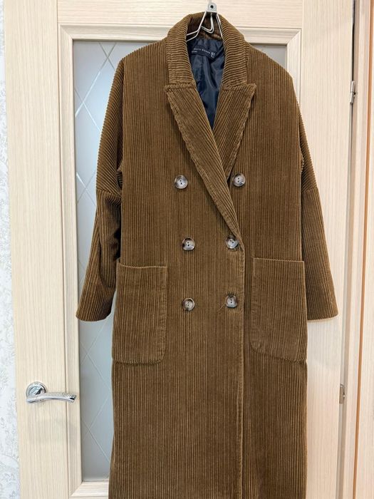 Продам пальто р44-46