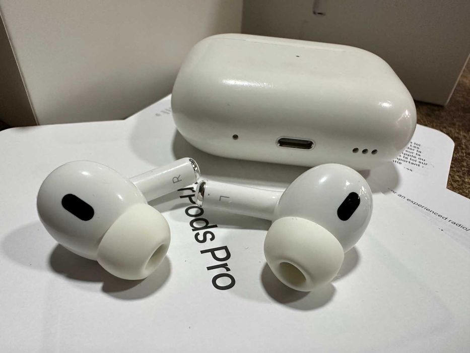 Apple AirPods Pro 2