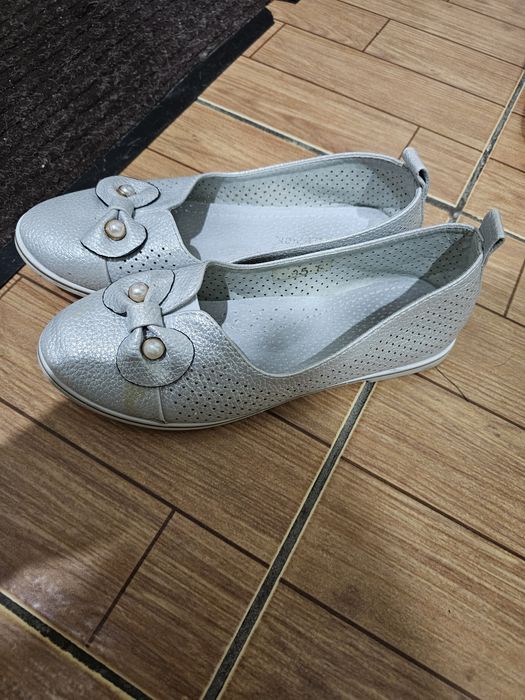 Туфельки серебристые р.30