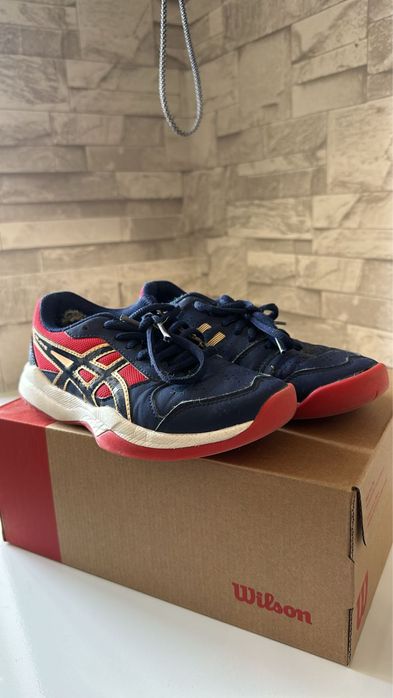 Продам кроссовки детские для тенниса