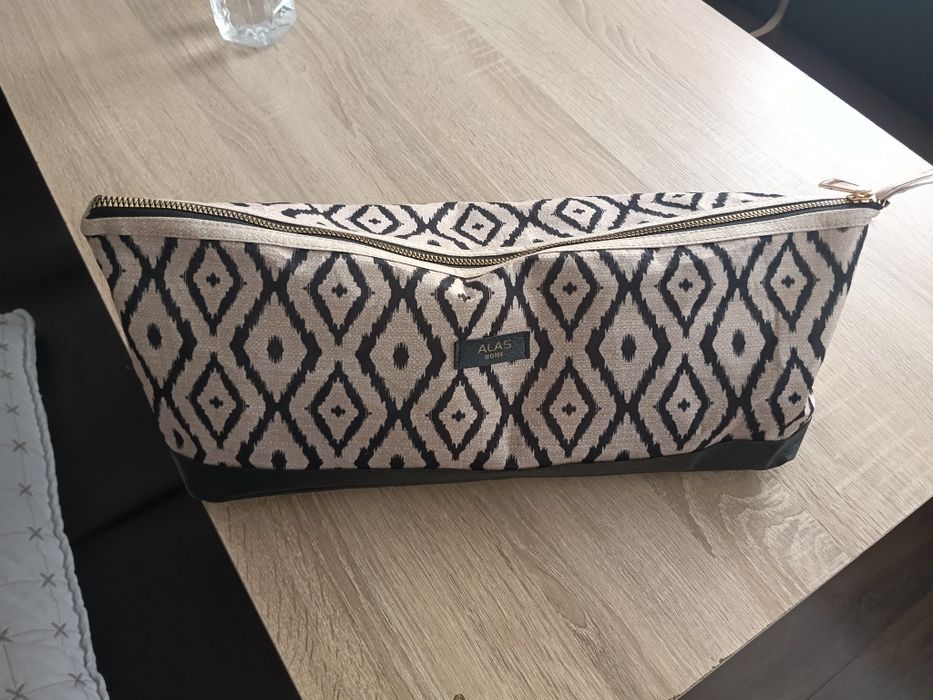 Vând perie rotativa Rowenta