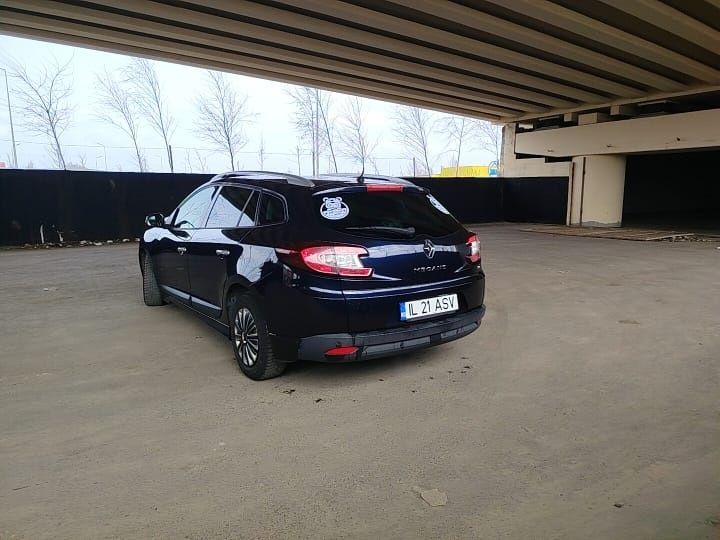 Vând Renault Megane