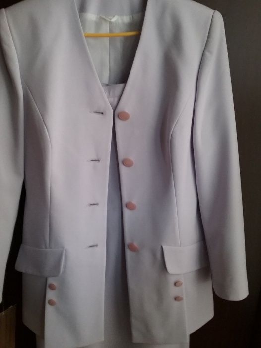 Costum de dama , marimea 42 nou