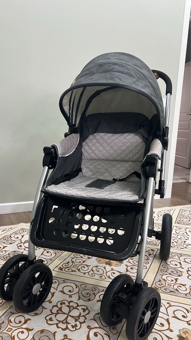 Коляска өте жақсы жағдайда