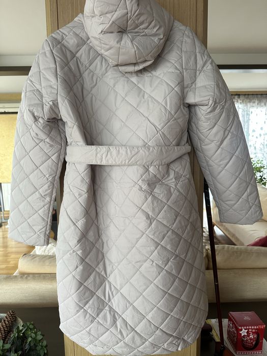 Ново яке в екрю с качулка