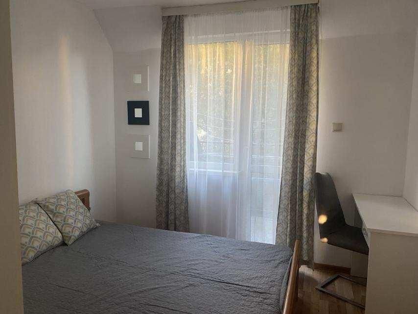 Дава се под наем Двустаен апартамент в Варна, Център - 68 кв.м за 410 € - Снимка #4