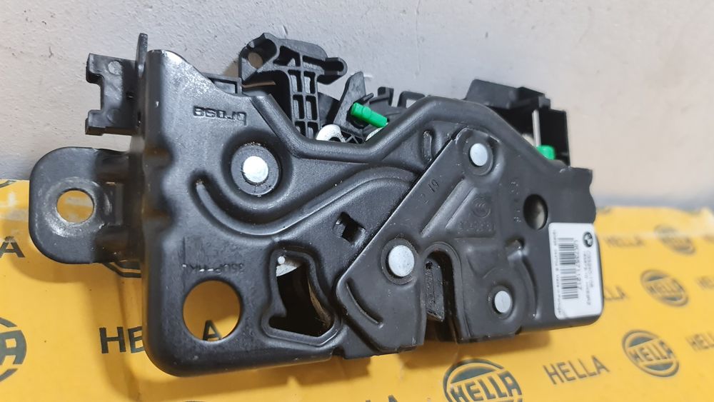 Mecanism broasca portbagaj BMW 1 F40 X1 F48 X3 G01 X4 G02 X5 G05 X6 G06 X7 G07  3 G21 5 G31 7357112