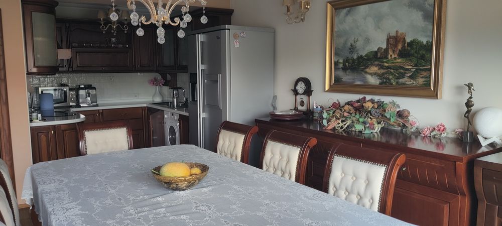 Прекрасен тристаен апартамент на метри от парк Бистрица