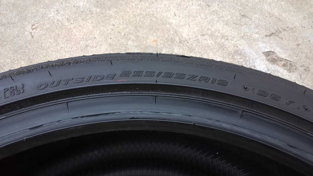 O anvelopa de vara 255 35 19 falken azenis fk 510 profil 7,8 mm