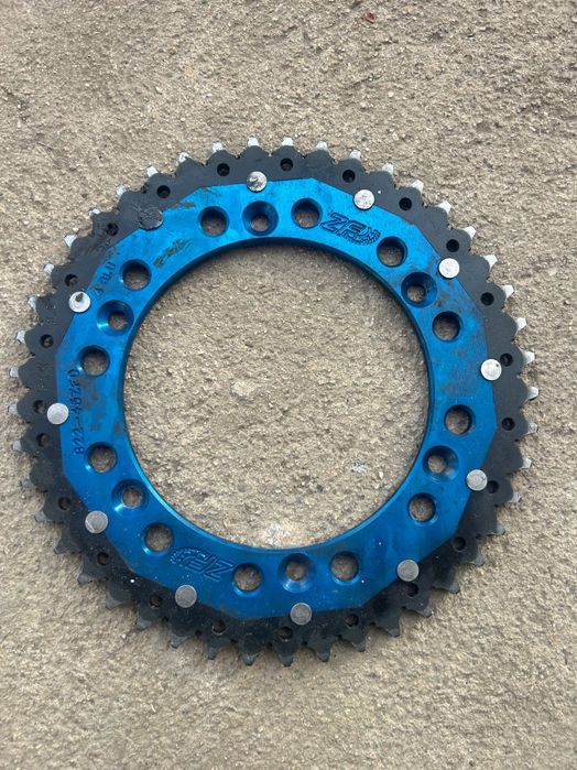 Венци и верига за супермото