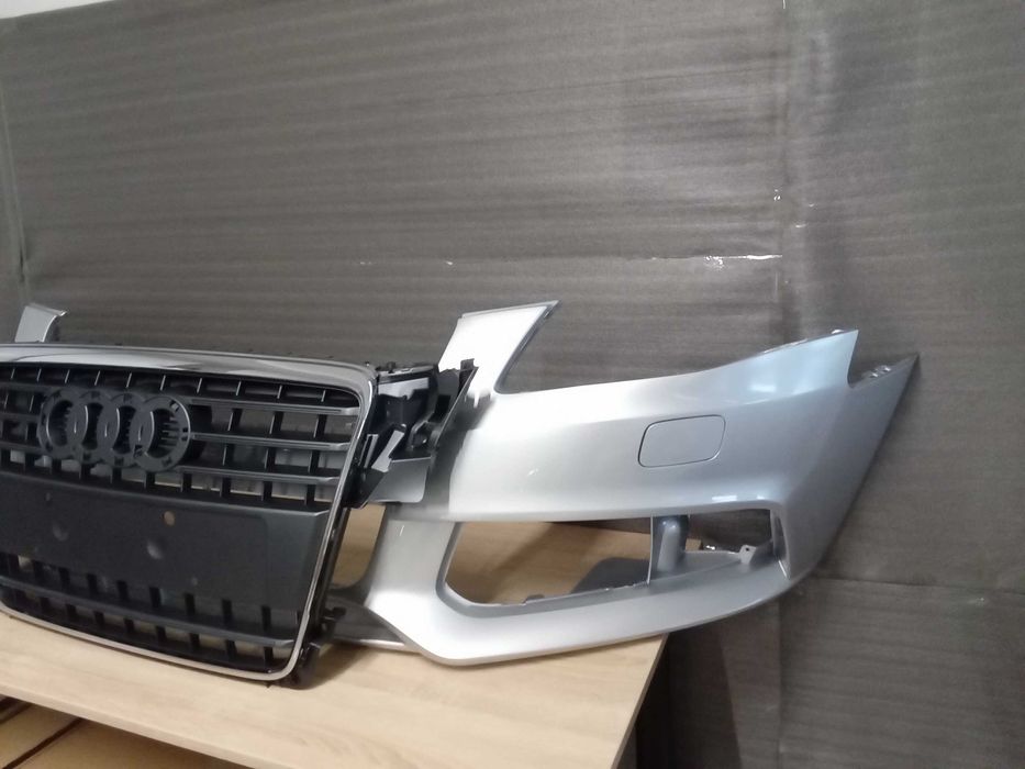 Bara fata Grila radiator Audi A4 B8 2007-2011 Gri LY7G cu spalator far