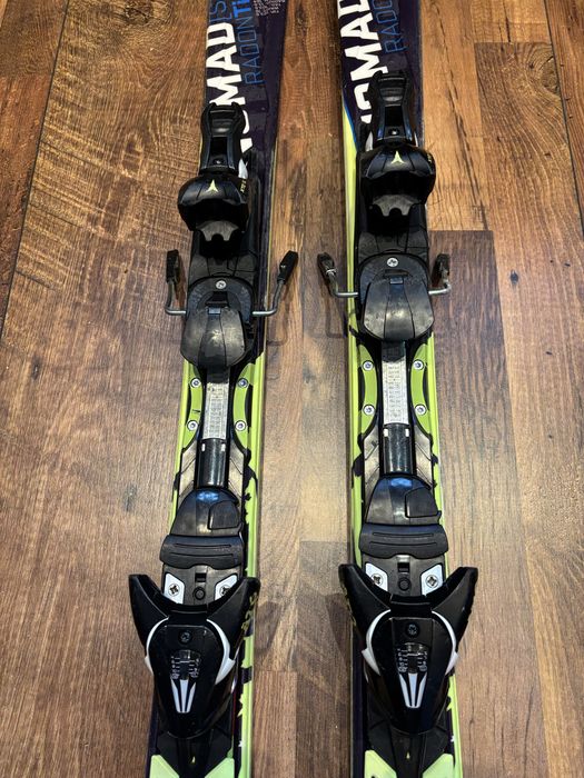 Ски Atomic с автомати 164 см