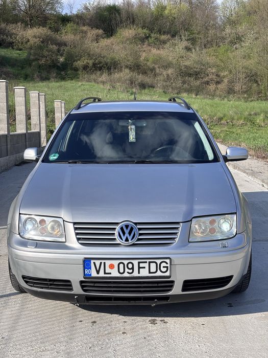 Se vinde auto vw bora motor 1.9cm3
