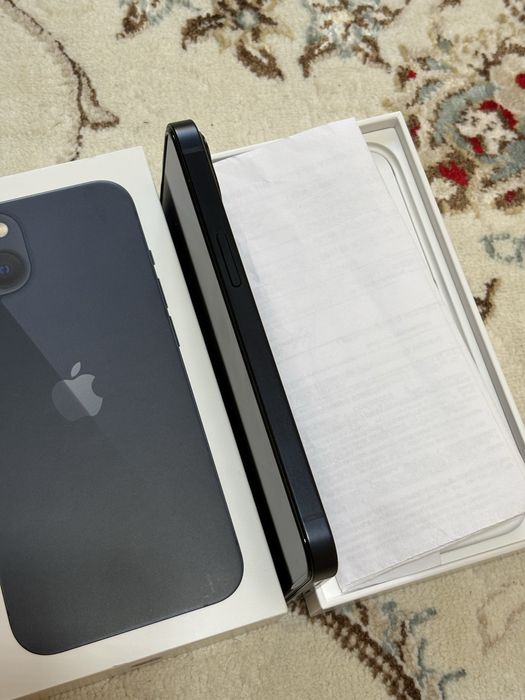 Продам/обмен iPhone 13
