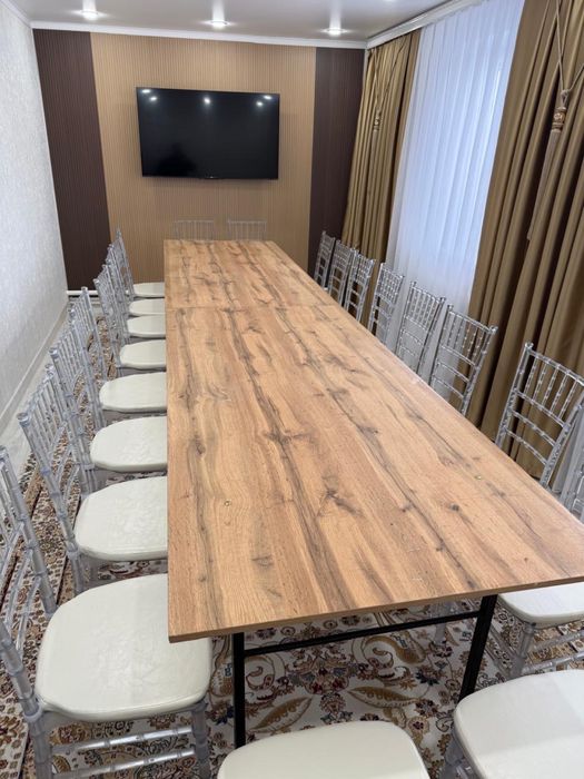 Аренда столов и стульев