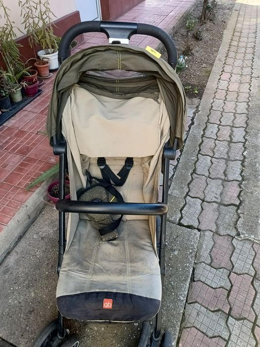 Vând cărucior copii pliabil  in perfectă stare de funcționare
