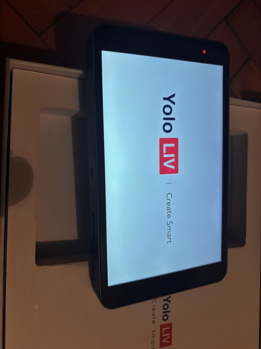 Yolobox Liv mini streaming whit recorder and 4G SIM card