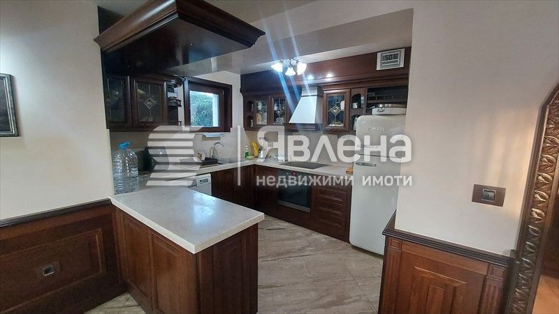 Продава се Къща в Варна, м-т Евксиноград - 753 кв.м за 1528 €/кв.м - Снимка #9