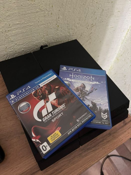 Плейстейшен 4 продам
