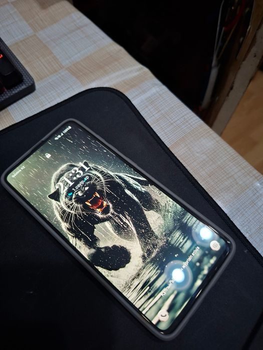 Телефон жақсы жағдайда