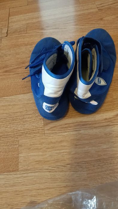 Продам борцовки р.41